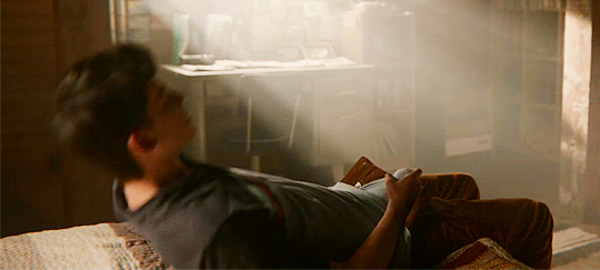 photos/9fc7079f-1b00-49b5-a4e9-44e2c3d7e382.gif