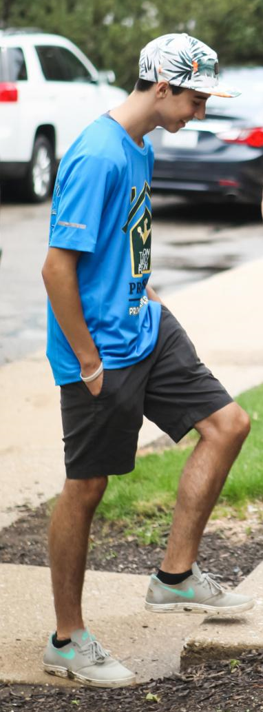 photos/EthanCurtis.png