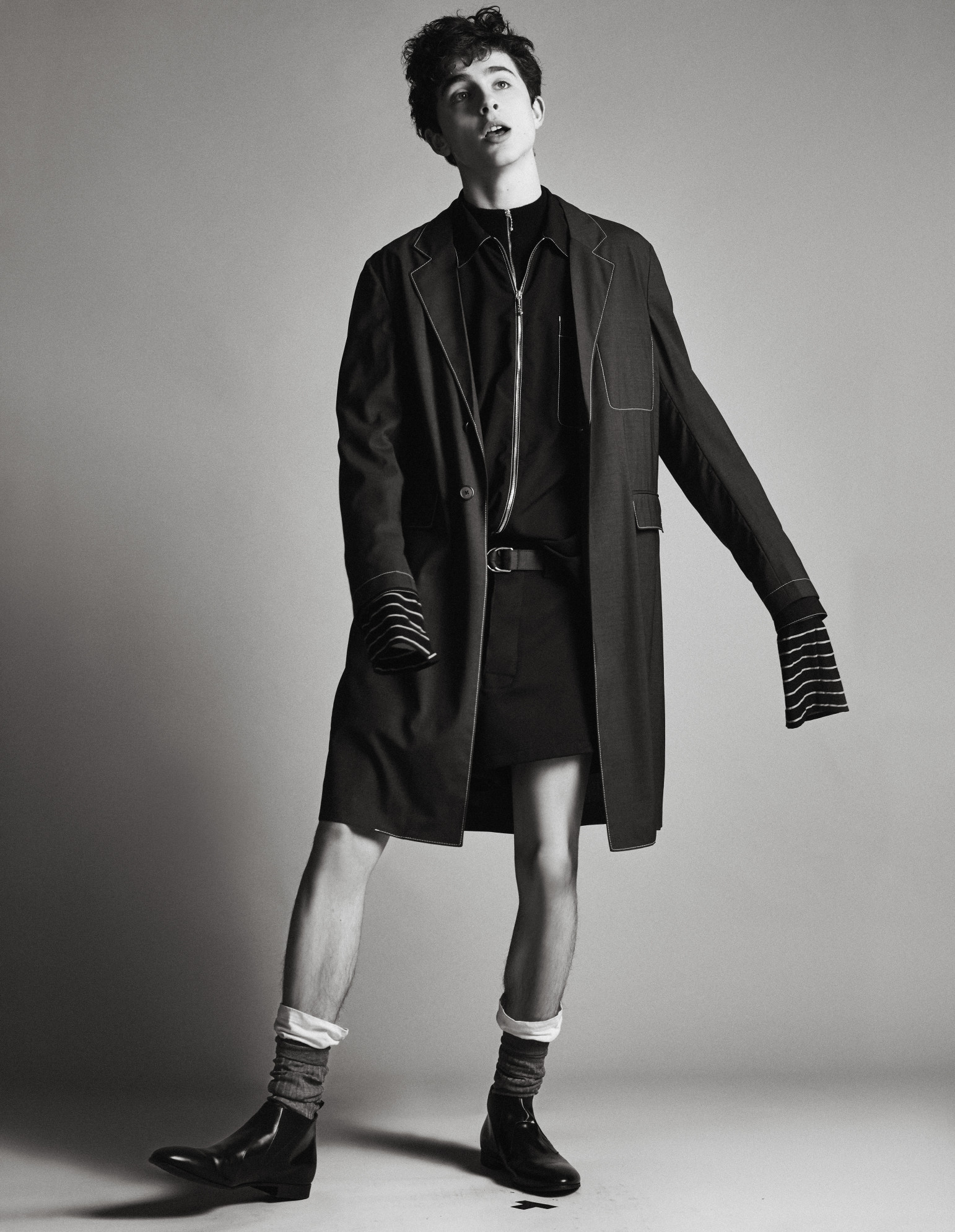 photos/Timothee-Chalamet-2016-W-Magazine-Photo-Shoot-004.jpg