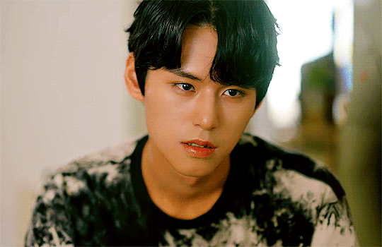 photos/kimseonghyeok1.gif