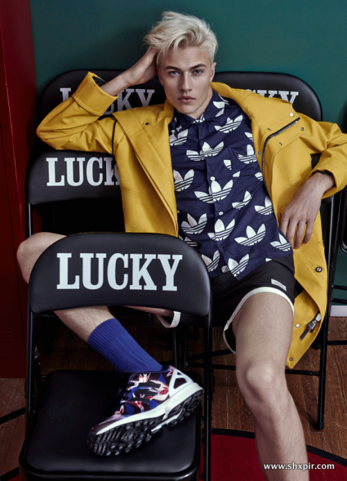 photos/luckybluesmith2.png