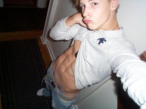 photos/tumblr_lzzwiufuOd1qibgpeo1_500.jpg