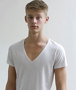 photos/tumblr_noq6n1aCzu1tnuac3o1_250.gif