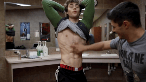 photos/tumblr_nwwu9h4EU21tnyxb2o2_500.gif
